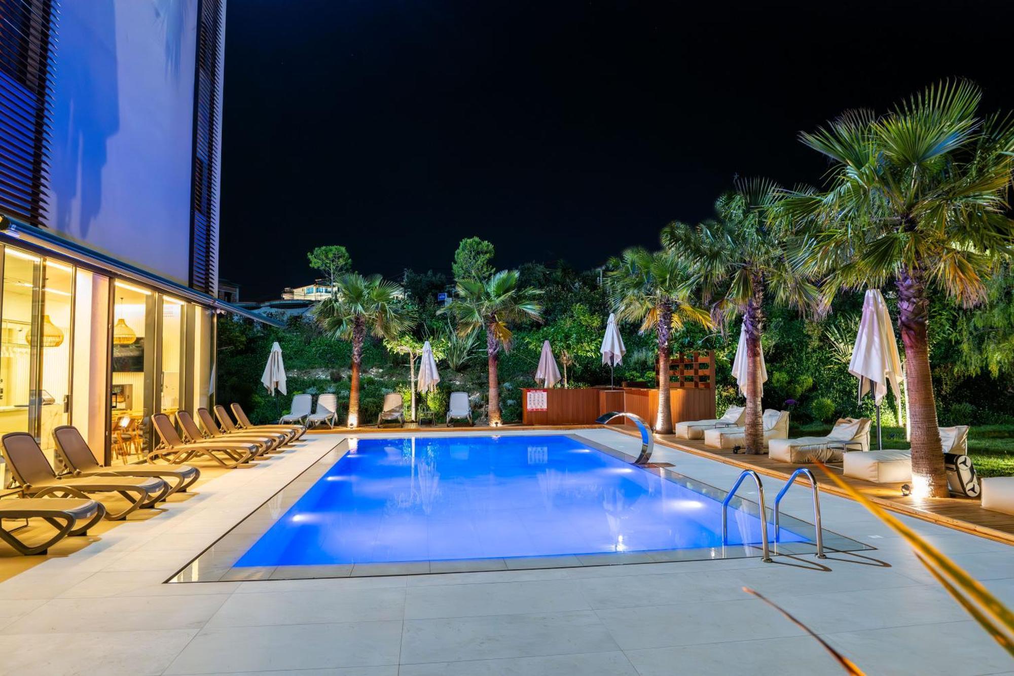 Euro Hotel Ksamil Exterior photo