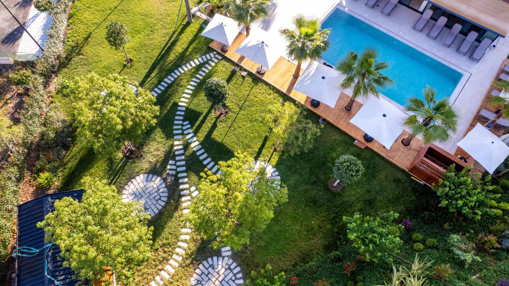 Euro Hotel Ksamil Exterior photo